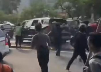 Usai Demonstrasi, Setjen DPR Imbau Anggota Dewan Gunakan Mobil Berpelat Sipil