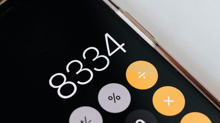 Menghitung Persen di Kalkulator dengan dan Tanpa Tombol Persen, Praktis dan Efisien