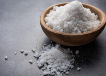 Menggunakan Tawas untuk Ketiak Panduan Lengkap dan Manfaatnya