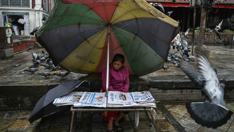 Permudah Mobilitas Pengguna Commuter Line di Stasiun Cikini dengan Pagar dan Pelican Crossing