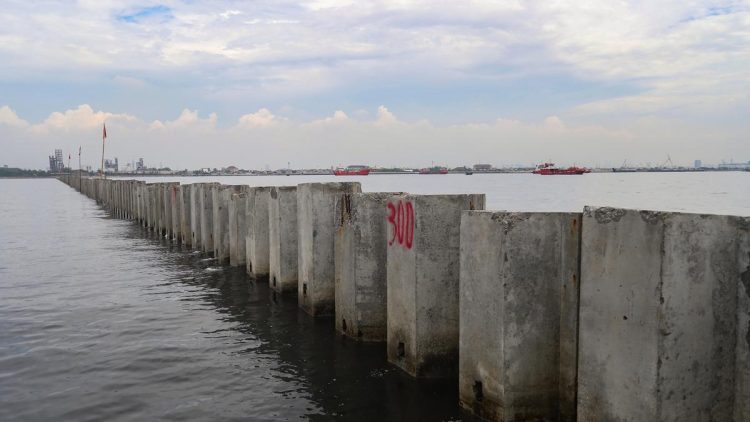 Usai Heboh Tanggul Beton Cilincing, Pramono Minta Bantu Nelayan Melalui Dana CSR