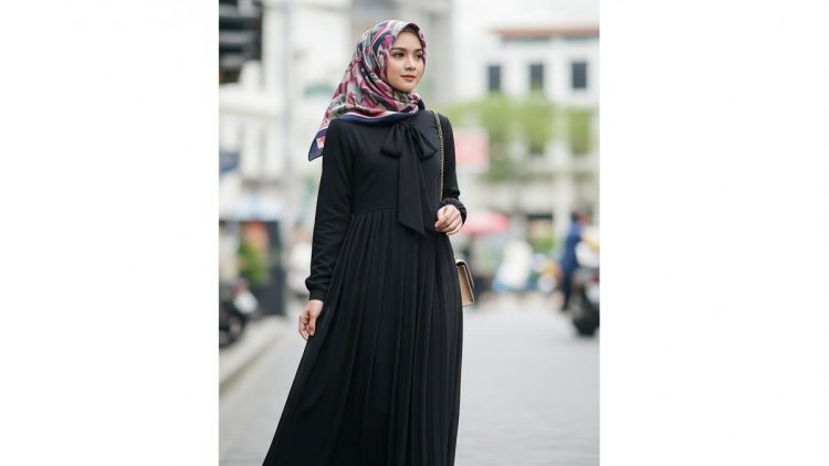 Rekomendasi 8 Dress Panjang Muslim Plisket Gaya Muda yang Anggun dan Kekinian