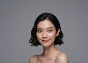 7 Ide Rambut Pendek Bridesmaid yang Sedang Tren di 2025