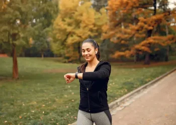 Rutinitas Pagi Mudah untuk Tubuh Segar dan Pikiran Lebih Fokus