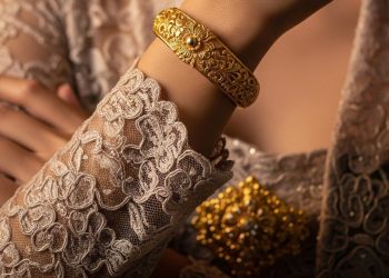 7 Model Gelang Emas 30 Gram Perhiasan Premium Investasi Tinggi dan Elegan