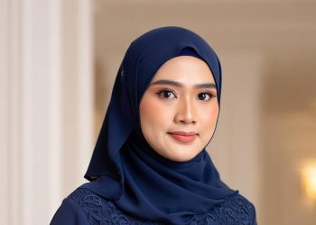 9 Model Gamis Ibu Hamil Kombinasi Polos Nyaman untuk Tampil Modis Sehari Penuh