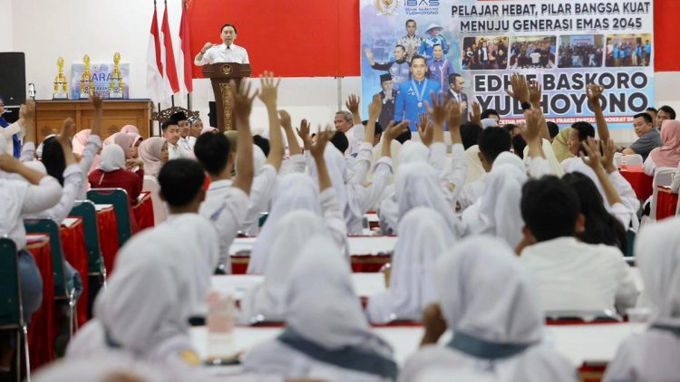 Pelajar Indonesia Diminta Jadi Generasi Cerdas dan Bijak dalam Menggunakan AI