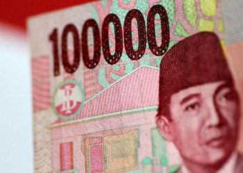 Raja Jawa Bagikan 20 Miliar Agar Rakyat Tidak Menderita