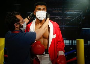 Petinju AS Juara Dunia Ingin Jadi WNI dengan Syarat yang Aneh