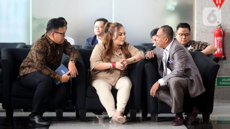 KPK Nyatakan Status Tersangka Lisa Mariana Tidak Menghalangi Penyidikan Kasus Bank BJB