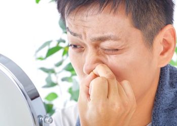 Mengatasi Jerawat di Hidung Supaya Tidak Muncul Lagi, Simak Triknya