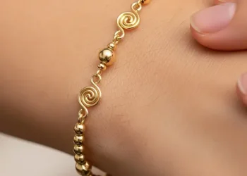 9 Desain Gelang Emas Bola Mini 3 Gram untuk Penampilan Elegan Sehari-hari