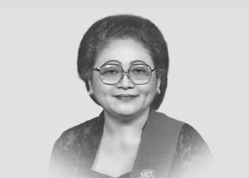 Peramal India Temui Ibu Tien, Awalnya Ditolak Namun Ramalannya Terbukti Benar