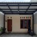 10 Model Carport untuk Rumah di Gang Sempit yang Efisien dan Estetik