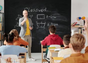 50 Caption Hari Guru untuk Media Sosial, Tunjukkan Apresiasi Terbaikmu