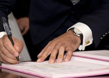 5 Contoh Surat Perjanjian Sewa Tanah Beserta Struktur dan Tips Penulisannya