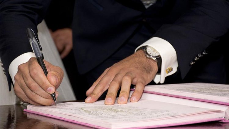 5 Contoh Surat Perjanjian Sewa Tanah Beserta Struktur dan Tips Penulisannya