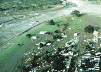 Pemerintah Abaikan Peringatan, 23000 Orang Meninggal Saat Gunung Meletus
