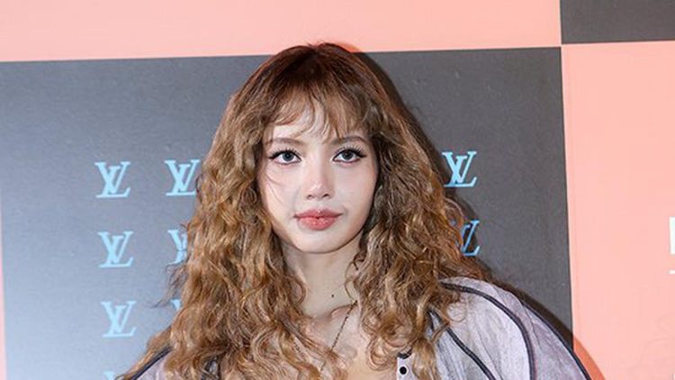 10 Model Rambut Curly Natural 2026 yang Segar, Elegan, dan Mudah Ditata