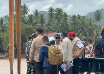 Prabowo Tinjau Pembangunan Jembatan Bailey di Bireuen yang Rusak Karena Banjir