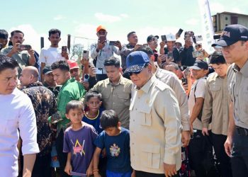 Presiden Prabowo Rayakan Malam Tahun Baru di Tapanuli Selatan Bersama Warga