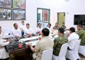 Prabowo Tiba di Sumatra Barat Gelar Rapat Terbatas Bersama Menteri dan Panglima TNI