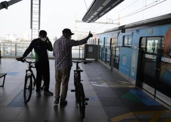 Modal Rp 700 Ribu, 5 Pemuda Indonesia Nekat Berkeliling Dunia Jalan Kaki dan Bersepeda