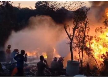 Ledakan Misterius di Venezuela, Minyak Jatuh dari Langit dianggap Kiamat