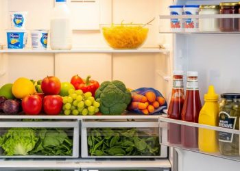 7 Makanan yang Tidak Perlu Dibekukan agar Kualitasnya Tetap Terjaga