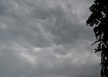 Pagi Jabodetabek Diprediksi Berawan Tebal